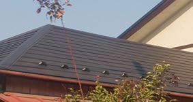 日本瓦から軽量金属横葺き屋根